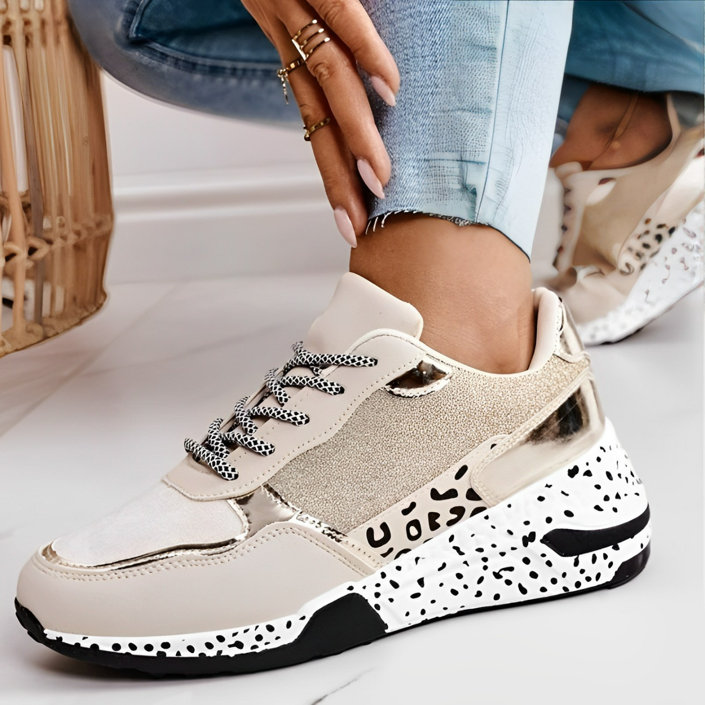 Aurélia Orthopedic Sneakers