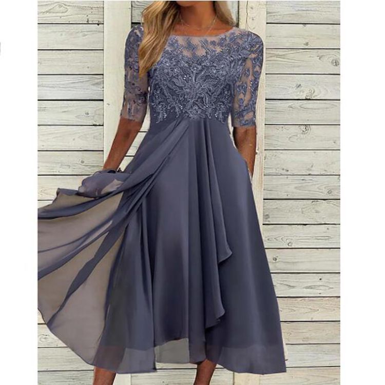 Isabelle Moreau | Stylish Lightweight Dress