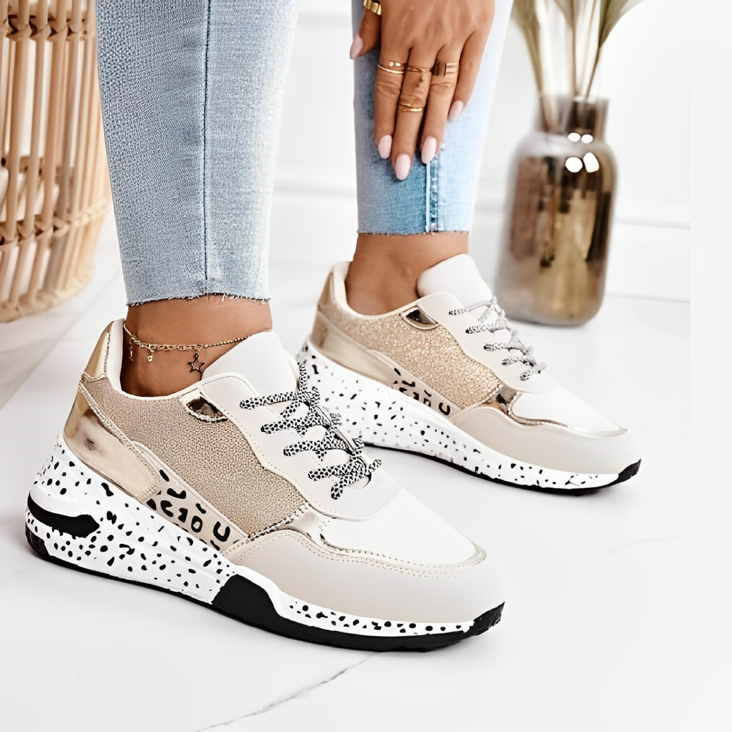 Aurélia Orthopedic Sneakers