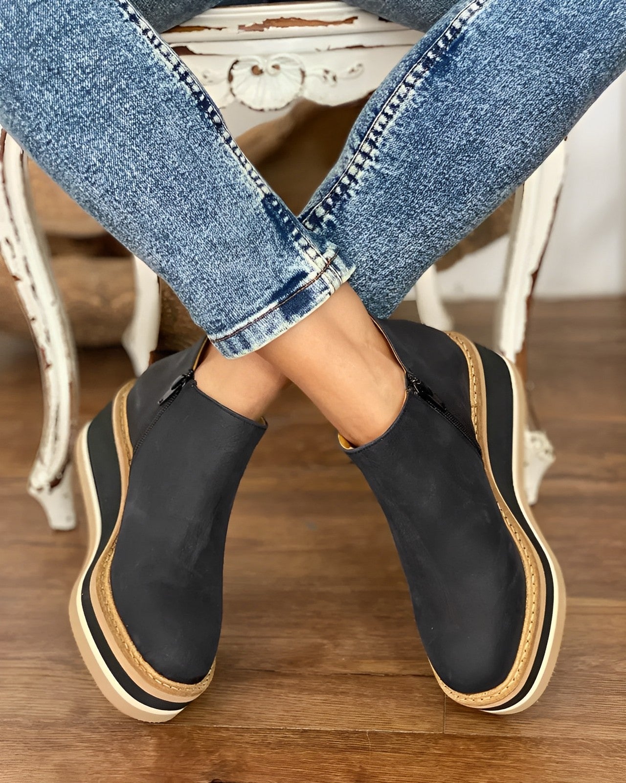 Gwyneth | Trendy Foot-Supportive Boots for Women