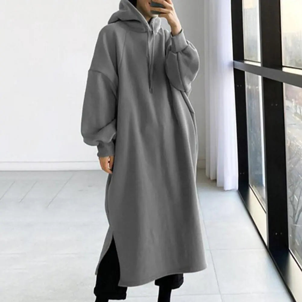 Riva Lefèvre | Elegant Oversized Hooded Dress