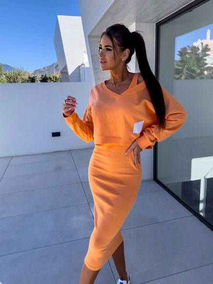 Léa Paris - Elegant Jumper Dress Set