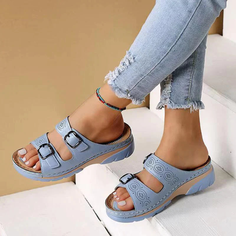 Foot-Supportive Vintage Sandals