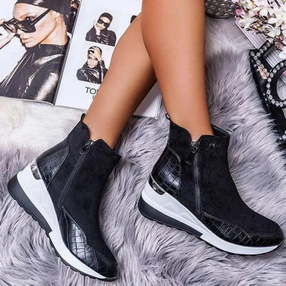 Orthopaedic Suede Boots