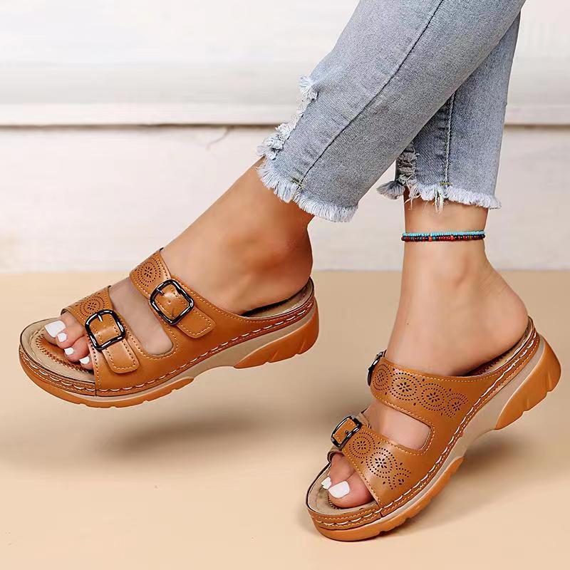 Foot-Supportive Vintage Sandals