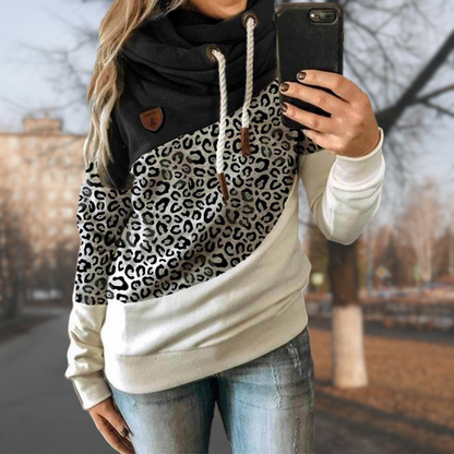 Riva Lefèvre | Casual Hoodie with and without Leopard Print