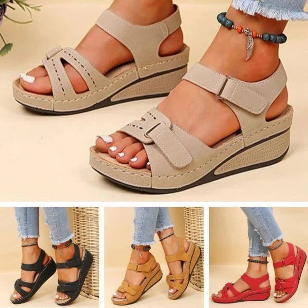 Alice Leroy | Soft Padded Platform Sandals