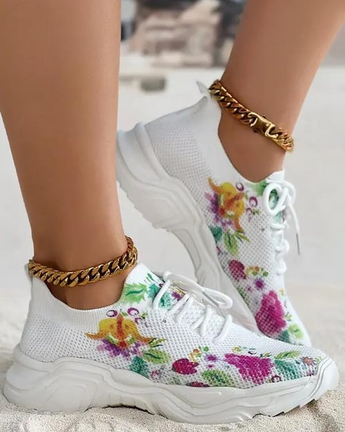 Foot-Supportive Trainers with Artistic Flower Design