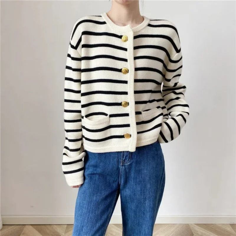 Elegant Knitted Cardigan with Stripes & Pockets