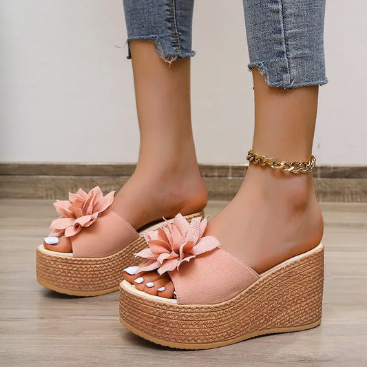 Elegant Platform Sandals with Flower Design