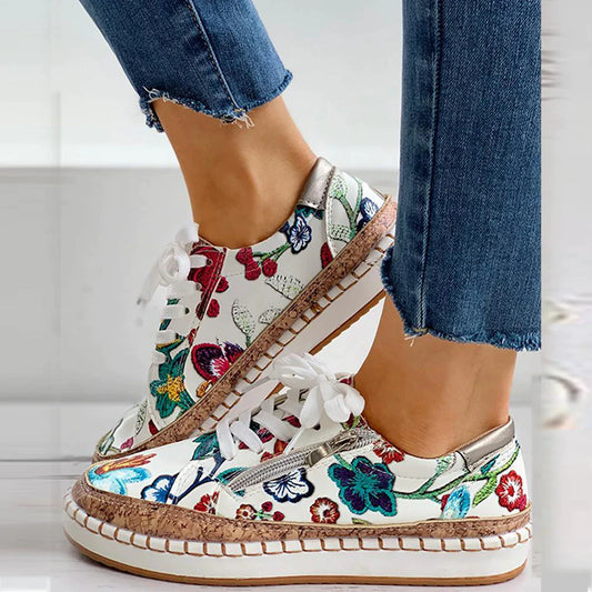 Floral Embroidery - Breathable Slip-on Shoes