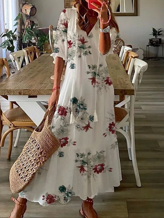 Isabelle Moreau | Elegant & Stylish Summer Dress