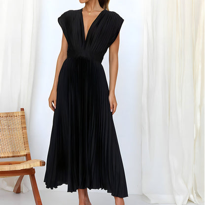 Élodie Lavin | V-Neck Pleated Maxi Dress